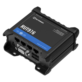 Teltonika RUT976 router